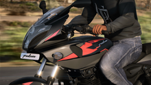 Load image into Gallery viewer, Bajaj Pulsar 220F 2022 Bike Mod GTA 5